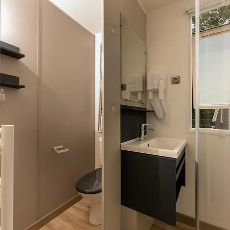 Muschel 57 * Scharbeutz